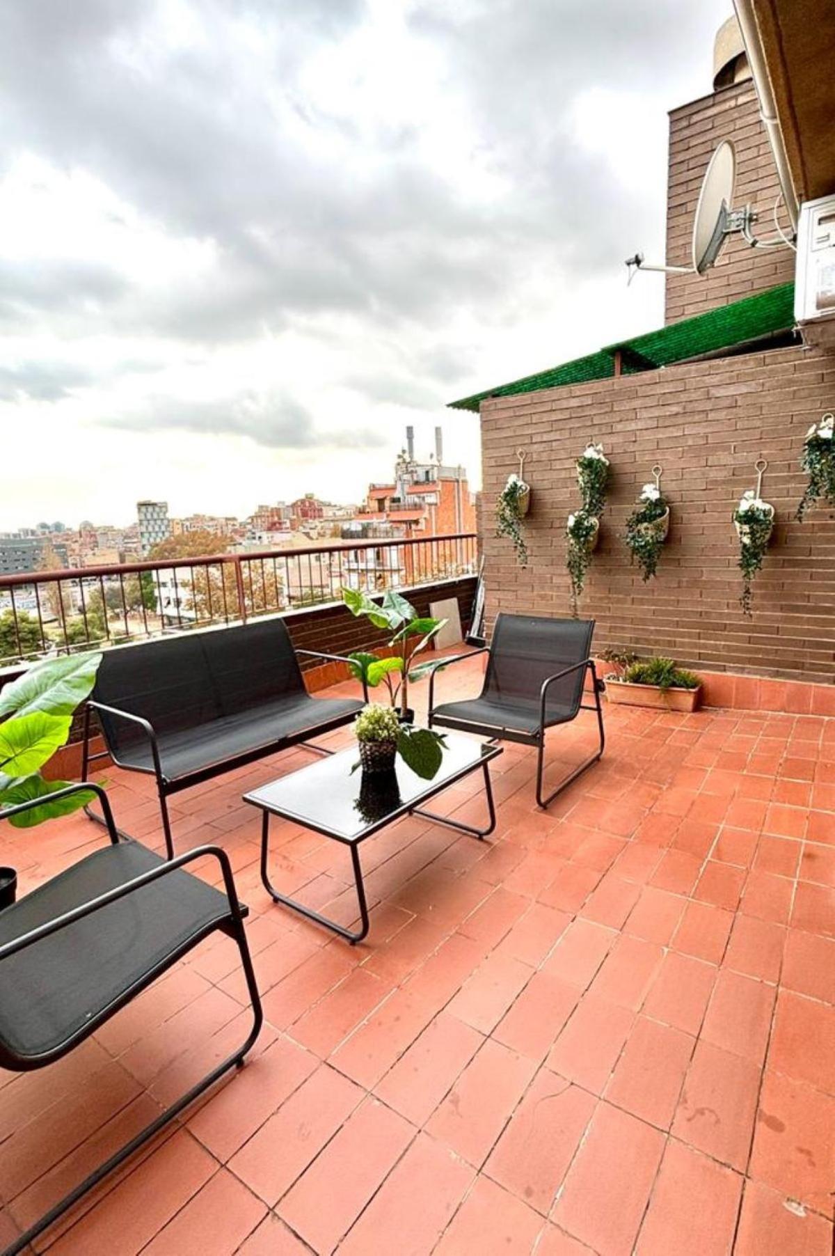 Sants Station Penthouse Apartment บาร์เซโลนา ภายนอก รูปภาพ